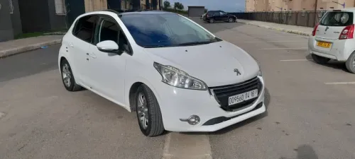 Peugeot 208 2014 Allure