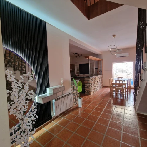 Location vacances Villa Oran Ain el turck