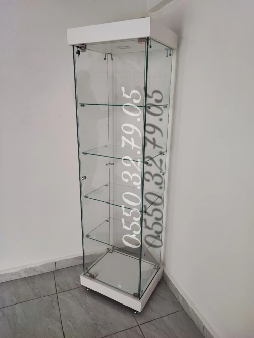 Vitrine et présentoir d'exposition en verre 