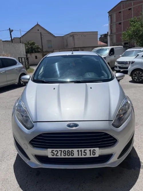 Ford Fiesta 2015 Titanium 