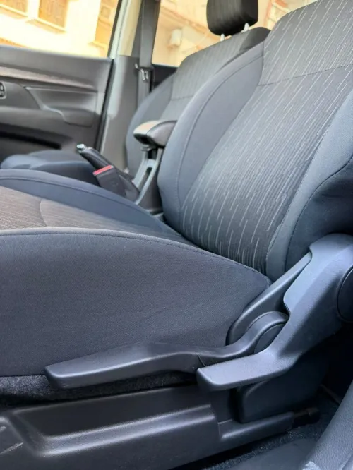 Suzuki ERTIGA 2026 7 PLACES