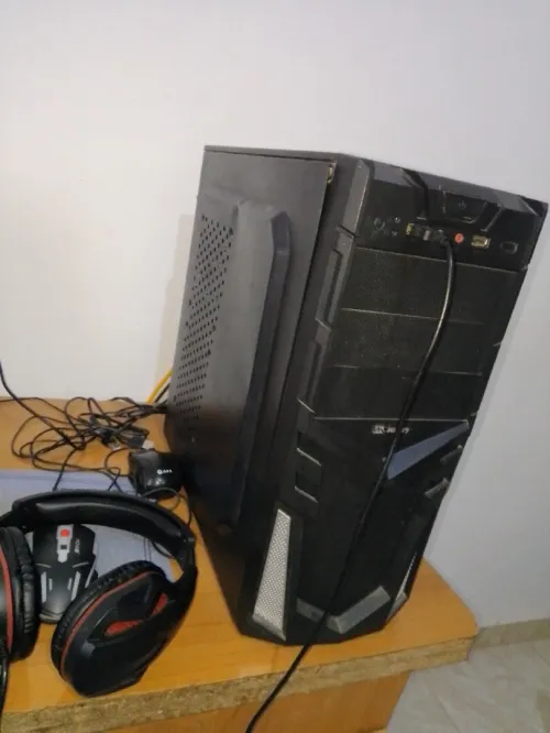 PC GAMER 