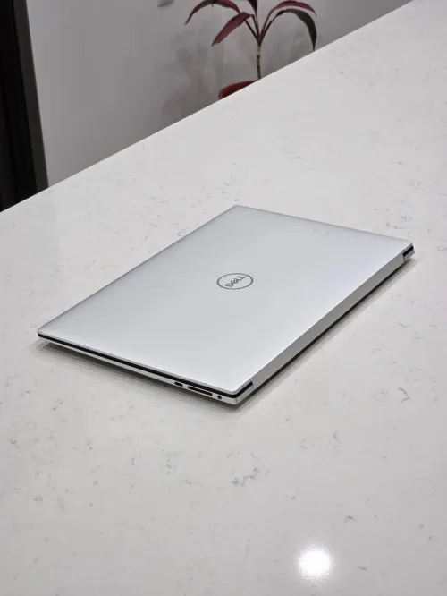 Dell xps WorkStation i5 12th Gen 15.6"pouces