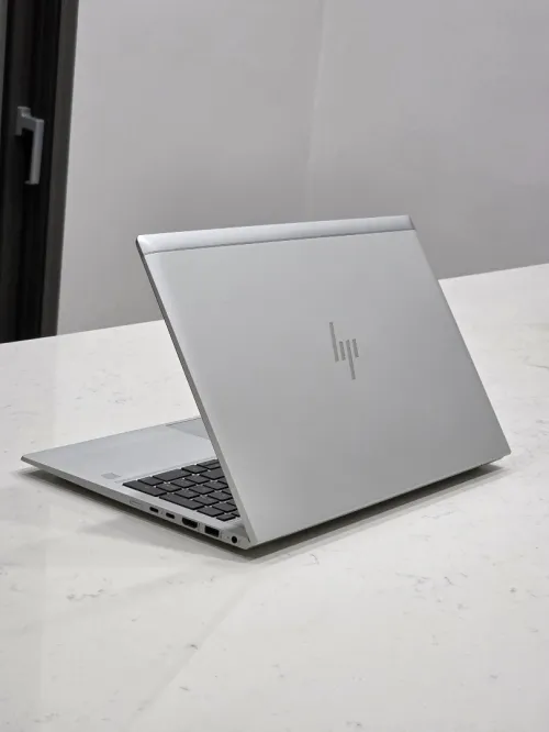 Hp Elitebook i5 10th gen 15.6"pouces