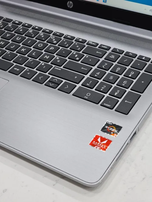 Hp notebook Ryzen 3 series 2000 