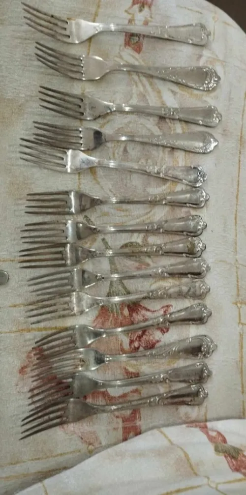 CHRISTOFLE, Partie de ménagère 36 pieces modele rubans noues