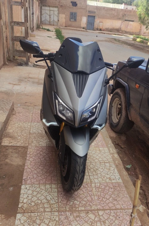 Yamaha Tmax 2015
