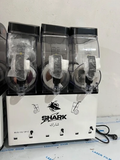 Machine shark jus glacé