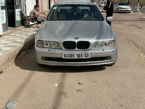 BMW Série 5 2001 