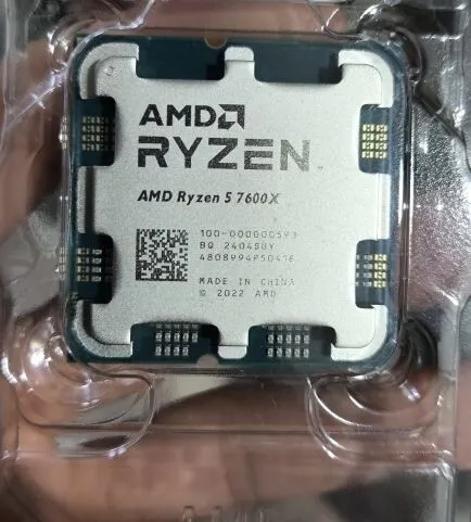 AMD Ryzen 5 7600x Tray neuf