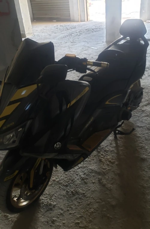 Yamaha Tmax Iron 2 2016