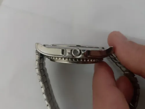 2 Montres ORIGINALE festina&mortima مستوردين من فرنسا