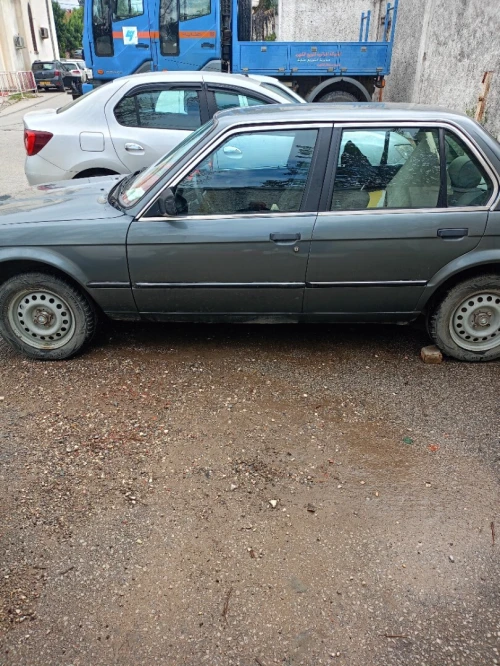 BMW BM E30 318 1986 