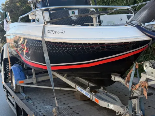 Bateaux cap camarat 5,1 moter df140 suzuki 2013 machi 280h