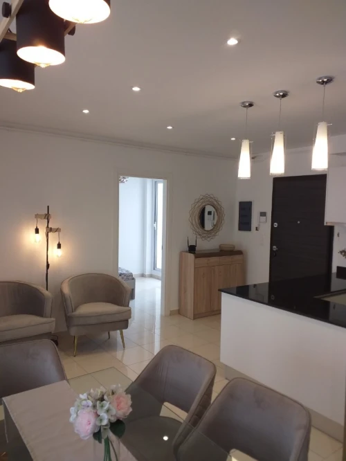 Location Appartement F4 Alger Hydra