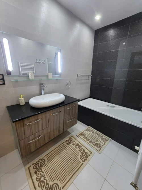 Location Appartement F3 Alger Hydra