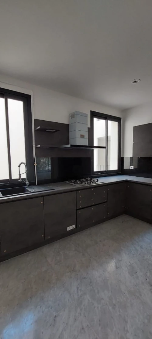Location Appartement F4 Alger Hydra