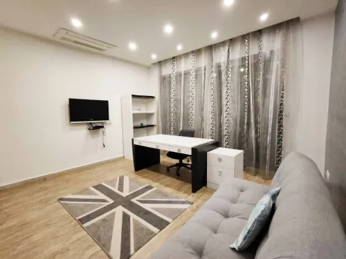 Location Appartement F4 Alger Hydra