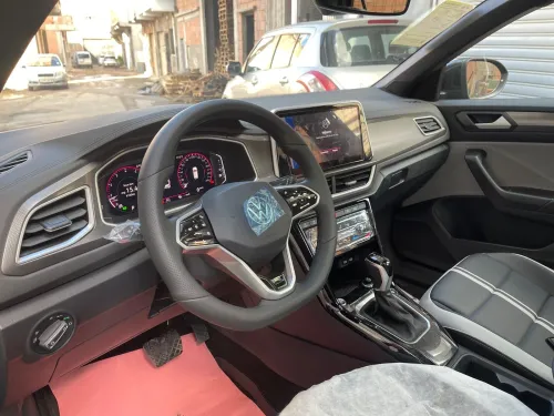 Volkswagen T-Roc 2025 R- Line Edition 