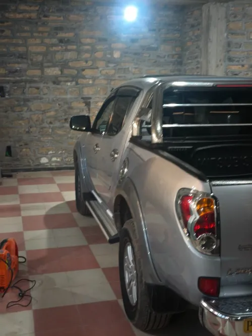 Mitsubishi L200 2013 Doube cabine Evolution