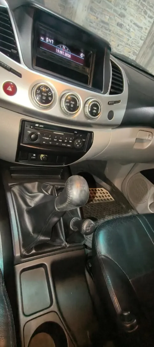 Mitsubishi L200 2013 Doube cabine Evolution