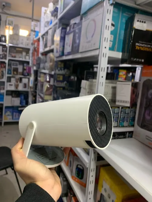  HY300 Mini Projector 4K بروجكتور منزلي ذكي حوّل أي مساحة إلى سينما حقيقية