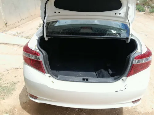 Toyota Yaris Sedan 2014 Executive