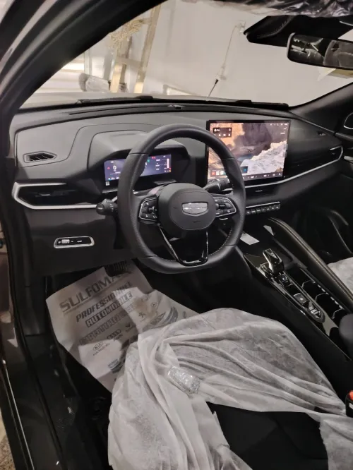 Geely Coolray 2026 