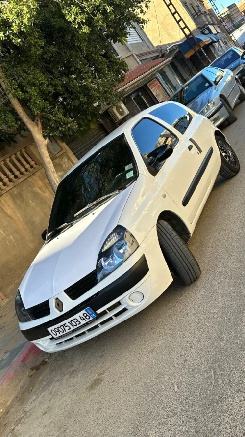 Renault Clio 2 2003 