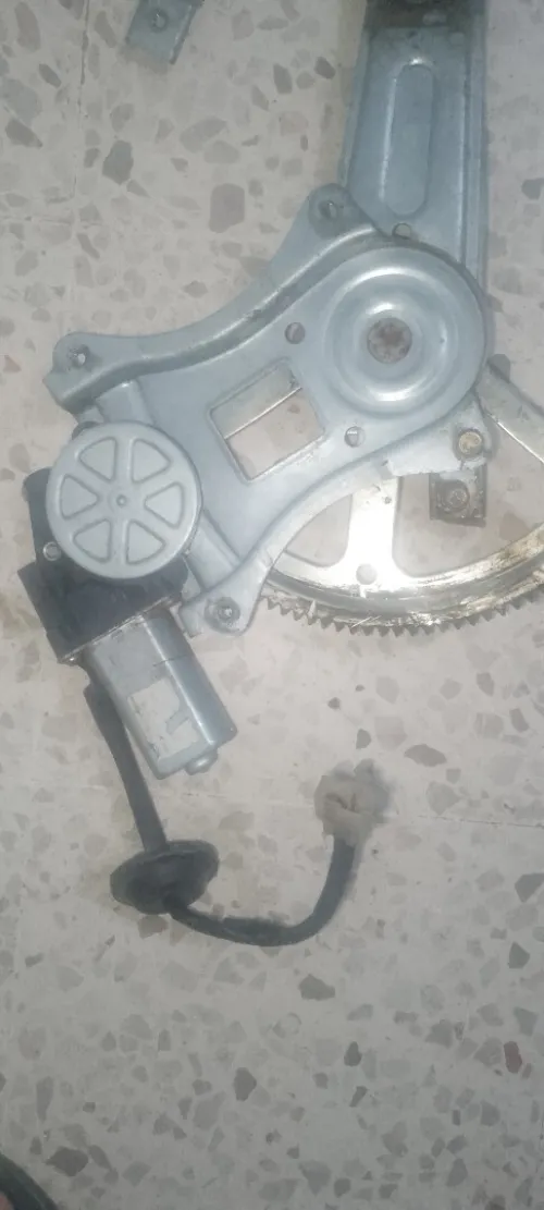 Moteur mont glace higer h5f