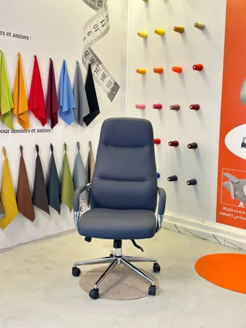 CHAISES