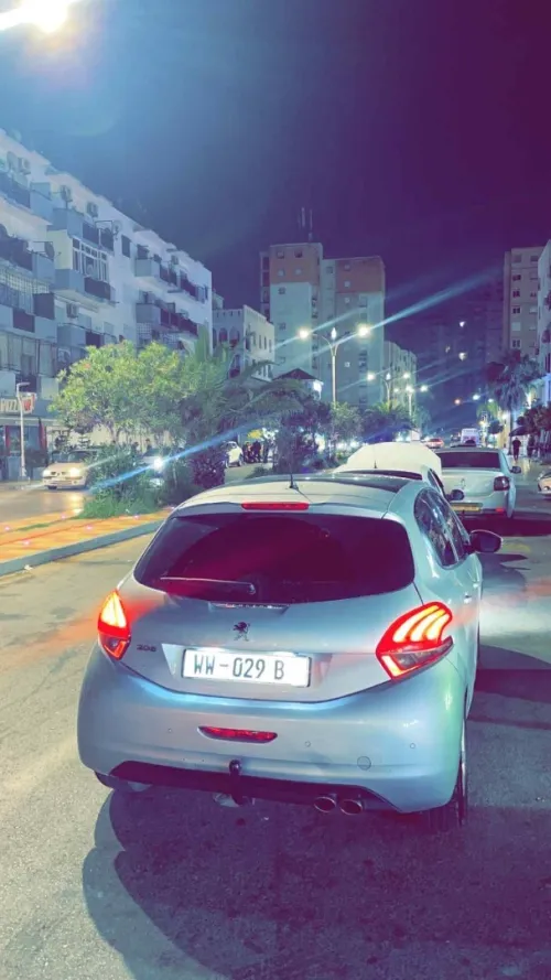 Peugeot 208 2016 Allure Facelift