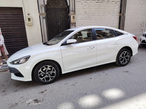 MG MG5 2026 