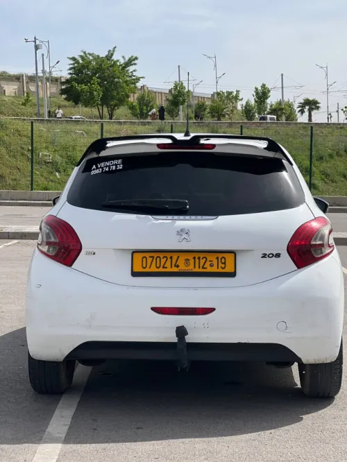 Peugeot 208 2012 Allure