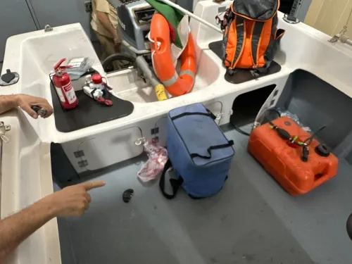 BATEAU OPEN DE PÊCHE ET DE PLAISANCE À VENDRE