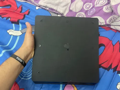 Ps4 slim