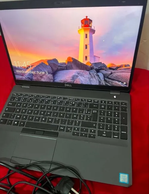 Pc dell i7 24ram 240ssd 8eme generation
