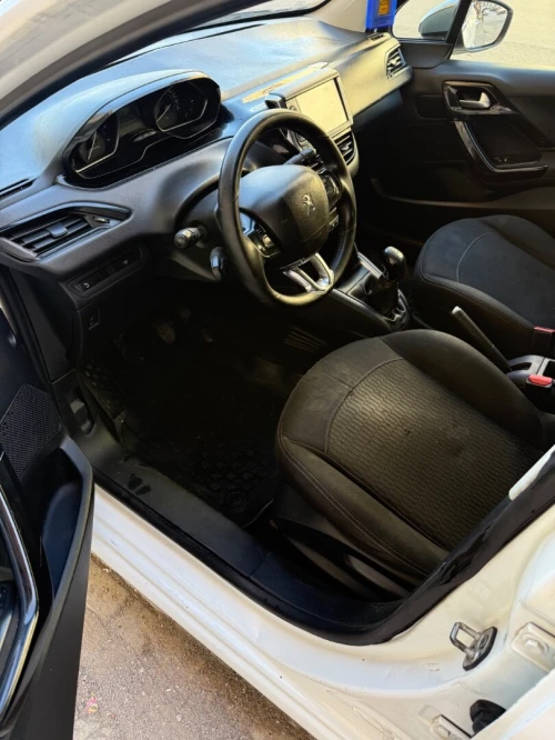 Peugeot 208 2018 Allure Facelift