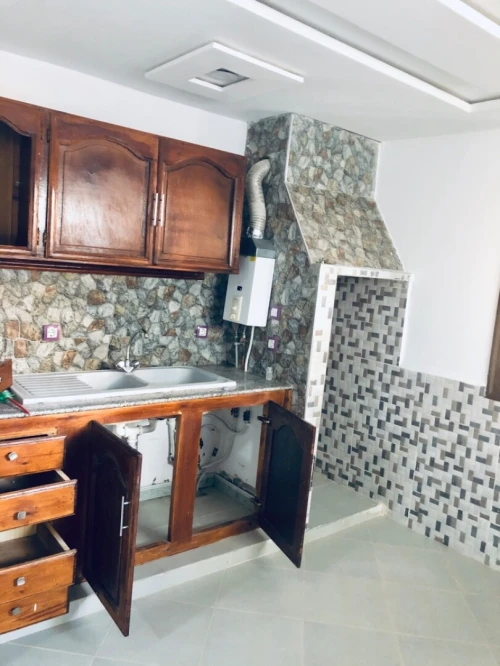 Location Appartement Niveau de villa F3 Alger Souidania