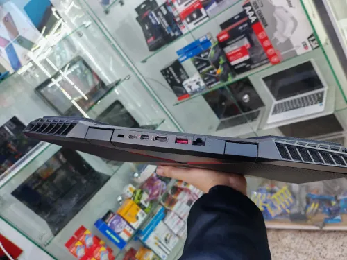 HP OMEN Gamer i5 8th H GTX 1050 Ti 128  SSD  1To  Très propre