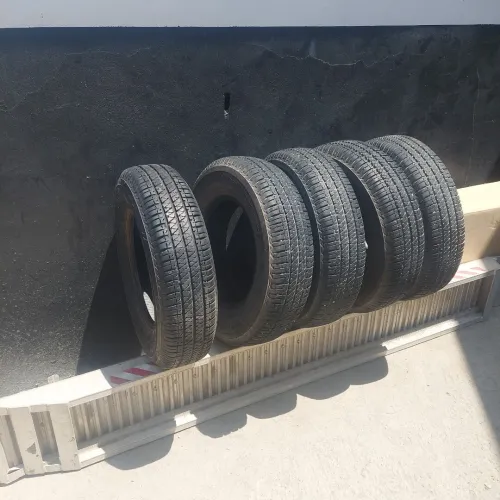 Pneu suzuki jemny Bridgestone 195/80 R15