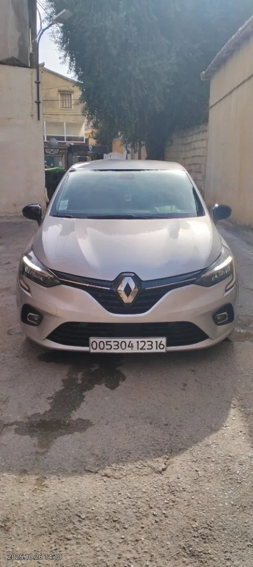 Renault Clio 5  2023 Evolution