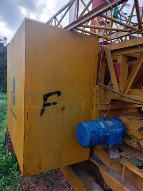 grue de levage '' giraf"