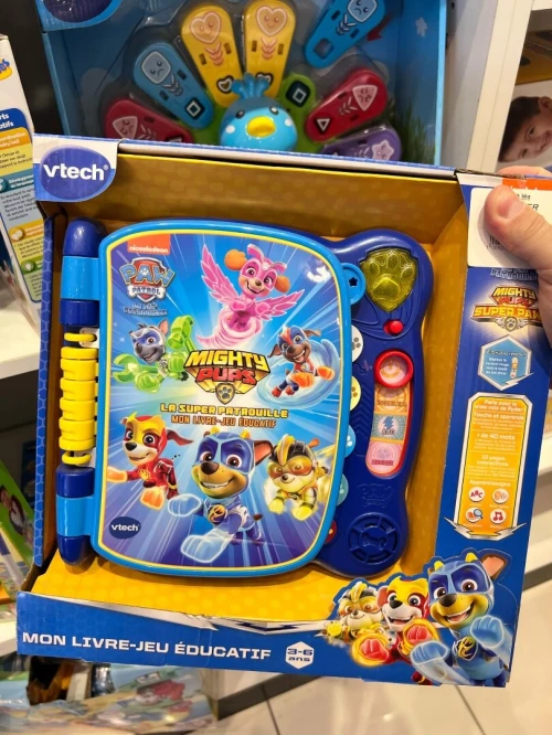 Un lot de jouets européen
