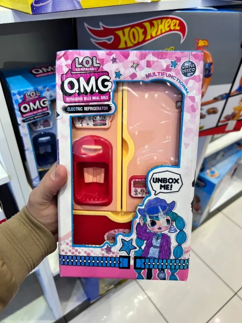 Un lot de jouets européen