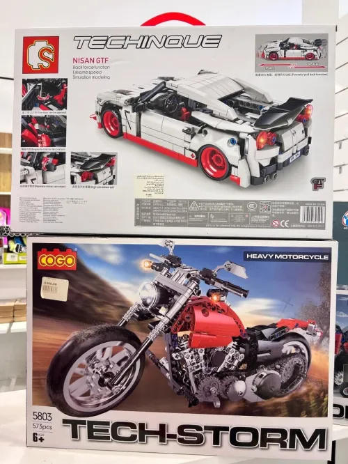 Un lot de jouets européen