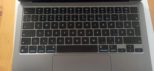 MacBook Air M3 2024 16/256