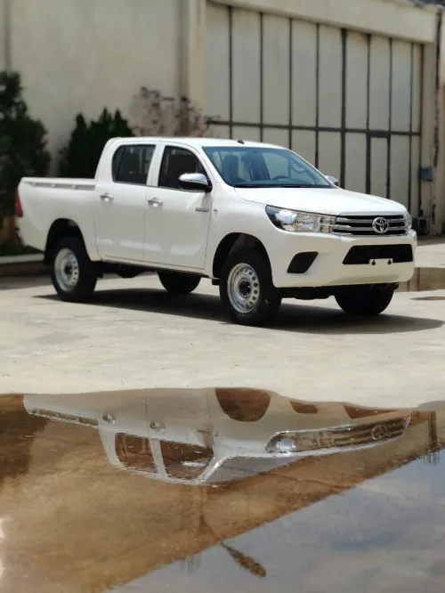 Toyota HILUX Dubai 2026 سلوقية