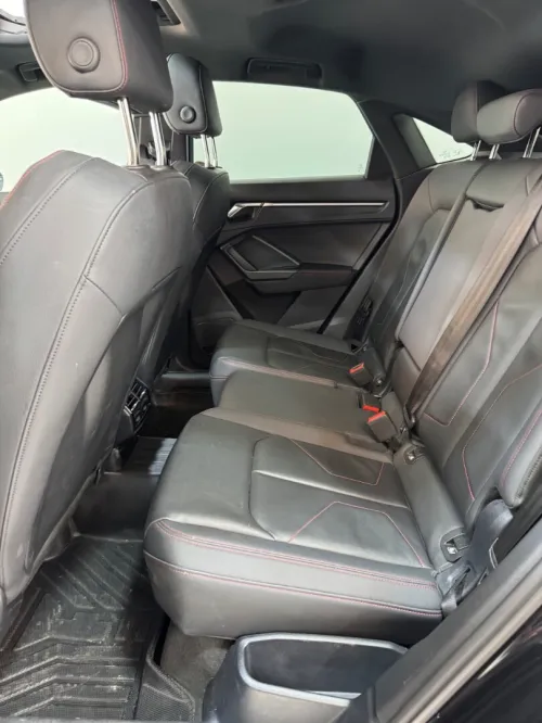 Audi Q3 2024 Sline