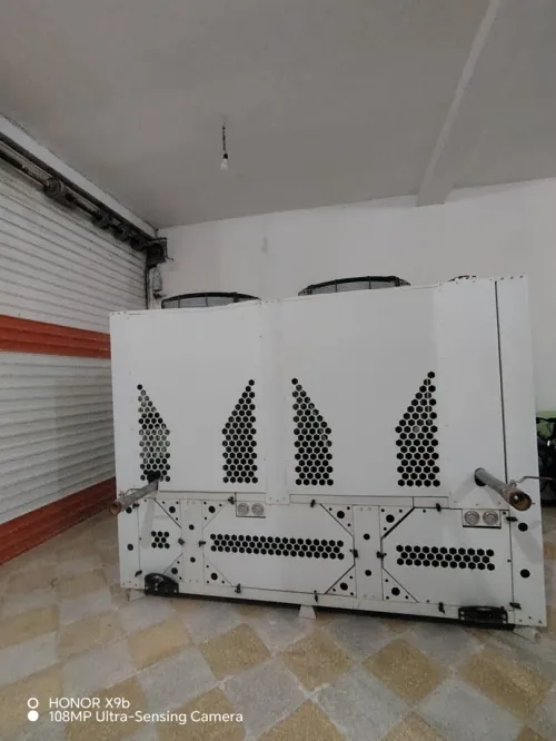 Refroidisseur industriel 160kw.